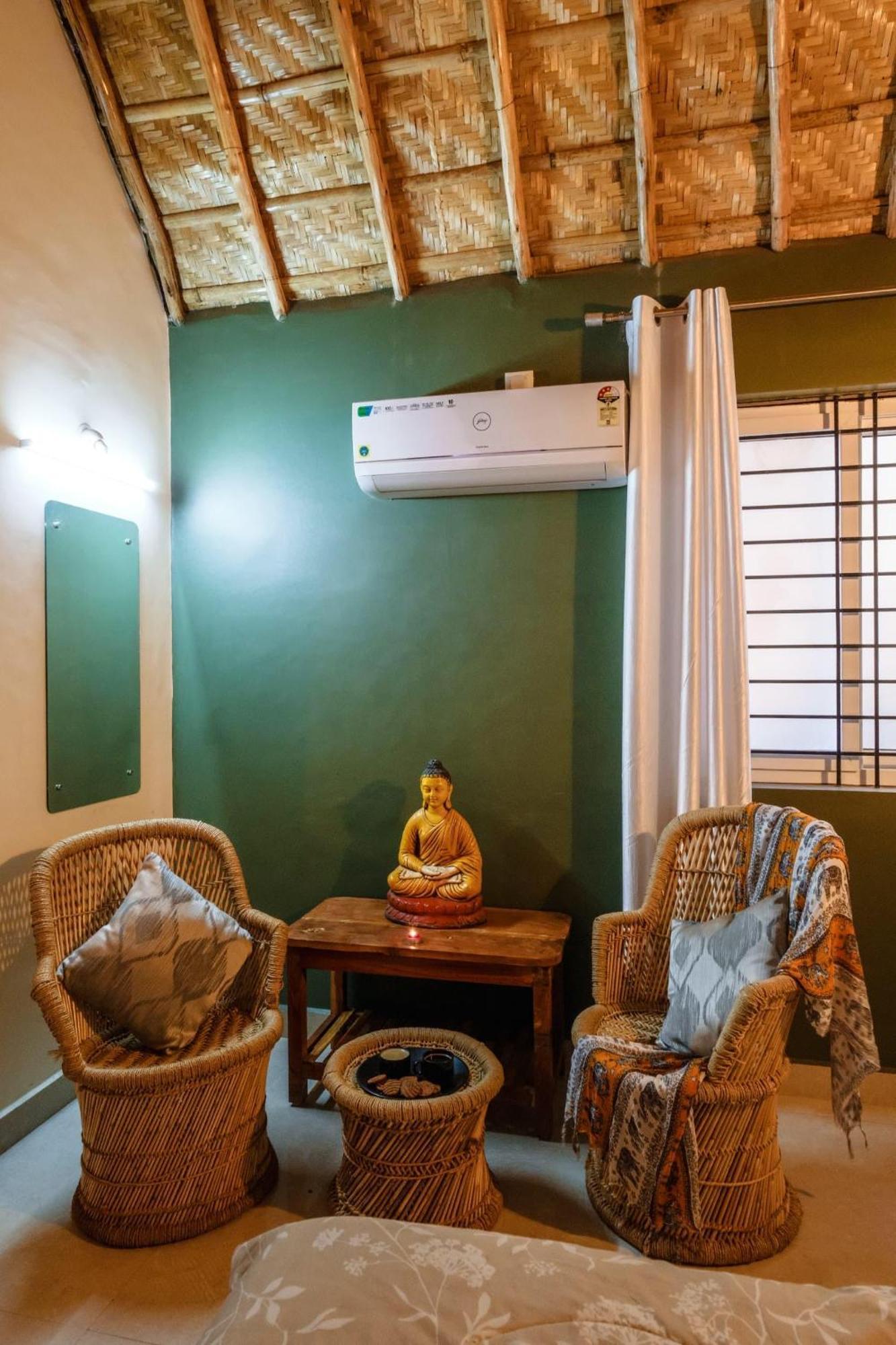 The Hideout Cottage And Restaurant Hampi Exterior foto